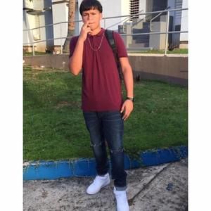 Meet your Posher, Carlos